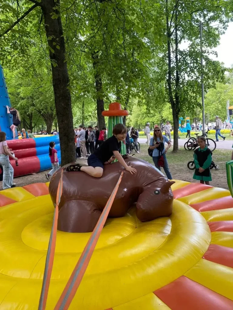 Бык родео надувной в аренду